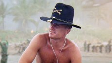 «Λατρεύω τη μυρωδιά της ναπάλμ το πρωί»: Ο Ρόμπερτ Ντιβάλ ήταν ένας δευτεραγωνιστής με τον αέρα ενός σταρ του Χόλιγουντ