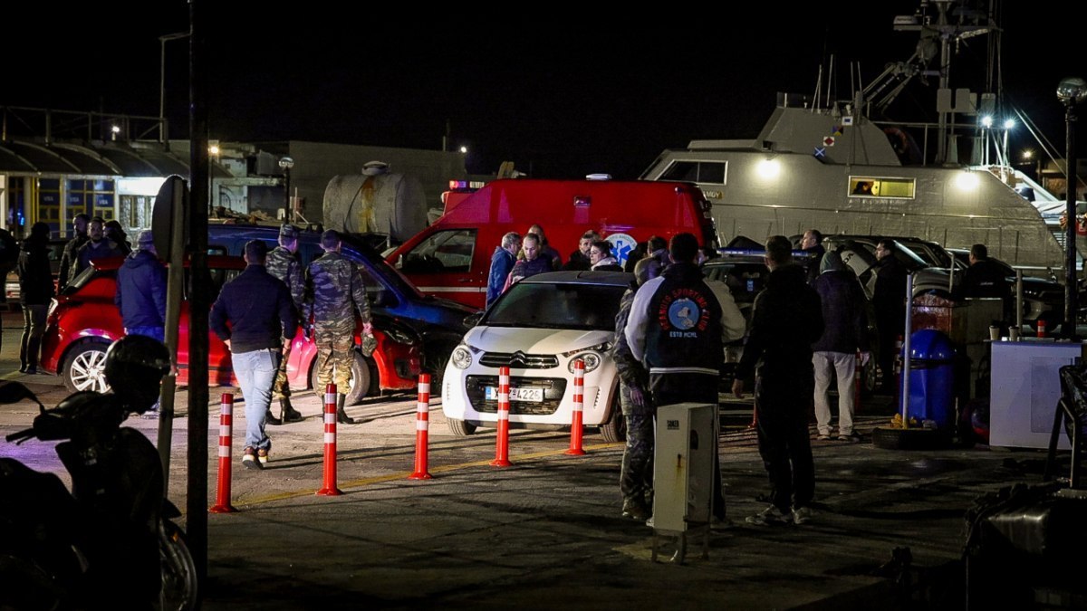 Ναυάγιο στη Χίο: Πέντε συλλήψεις για κυκλώμα διακινητών στην Τουρκία που σχετίζονται με την πολύνεκρη τραγωδία