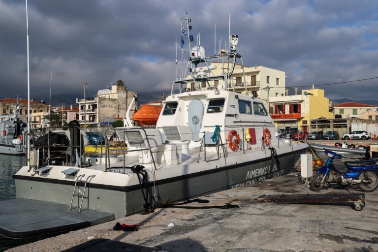 Ναυάγιο στη Χίο: Σε κάθε επιχείρηση οι κάμερες πρέπει να είναι ανοιχτές – Τι λέει εν αποστρατεία Ναύαρχος του Λιμενικού