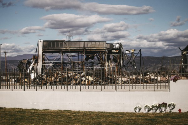 Τον Δημήτρη Παπαστεργίου δίνει ο ιδιοκτήτης του εργοστασίου Βιολάντα – Τι απαντά ο υπουργός