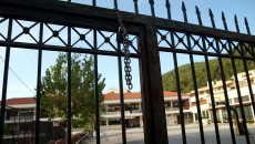 Χαλάνδρι: Για εξηγήσεις κλήθηκε η διευθύντρια που φέρεται να έβαζε μαθητές να σκάβουν χαντάκια για να «σβήσουν» απουσίες