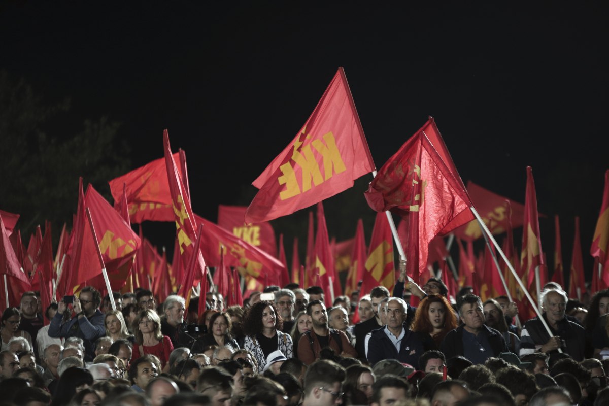 ΚΝΕ: Πρόκληση για τη νοημοσύνη της νεολαίας τα  πανηγύρια Μητσοτάκη περί μείωσης της ανεργίας των νέων