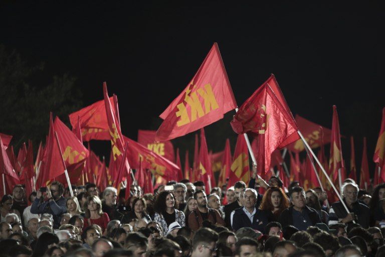 ΚΝΕ: Πρόκληση για τη νοημοσύνη της νεολαίας τα  πανηγύρια Μητσοτάκη περί μείωσης της ανεργίας των νέων