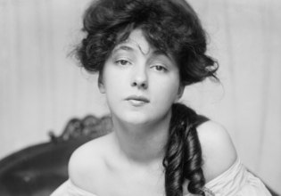 Το πρώτο supermodel και η δίκη του αιώνα: Η άνοδος και η πτώση της Έβελιν Νέσμπιτ σε έναν κόσμο που δεν είχε φτιαχτεί για εκείνη