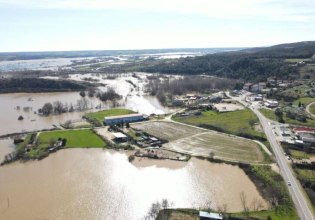 Έβρος: Έσπασαν φράγματα – Πλημμύρισαν πάνω από 100.000 στρέμματα – Απαγόρευση χρήσης νερού στο Διδυμότειχο