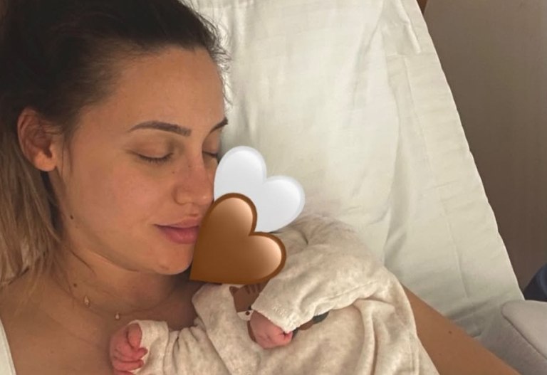 Γέννησε η Άννα Κορακάκη – «Καλώς μας ήρθες, ζωή μας»