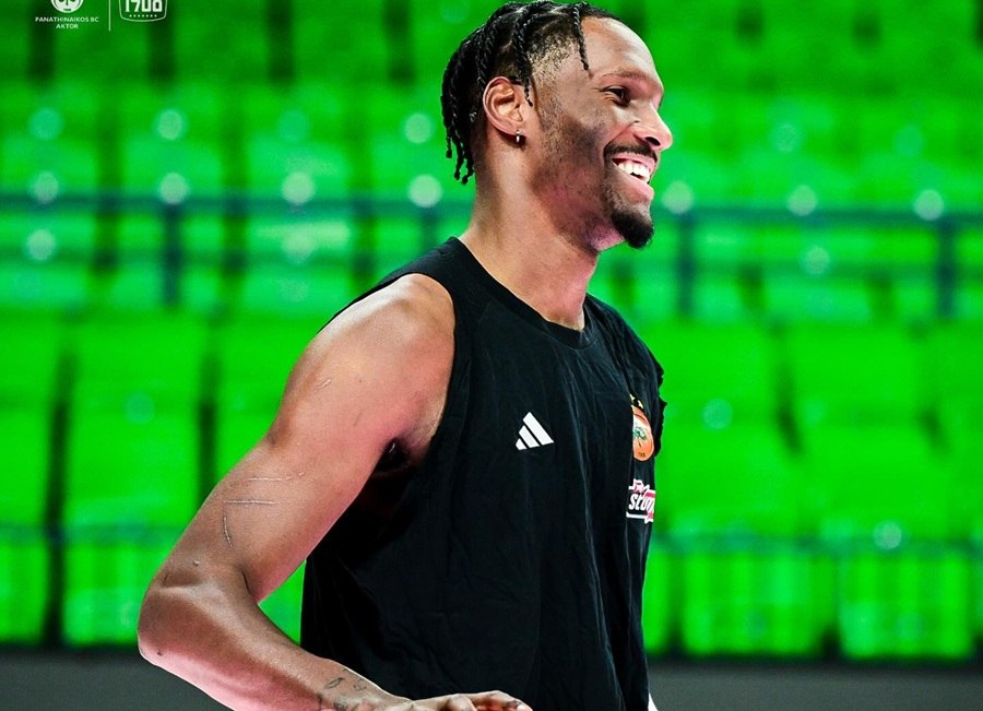 Ο Χέιζ-Ντέιβις για τον λόγο που προτίμησε τον Παναθηναϊκό – Τι του είπε ο Αταμάν