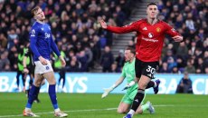 Έβερτον – Μάντσεστερ Γιουνάιτεντ 0-1: Επιστροφή στις νίκες με «χρυσή» αλλαγή τον Σέσκο