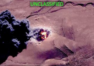 Οι ΗΠΑ εξαπέλυσαν αεροπορικές επιδρομές σε δεκάδες στόχους του Ισλαμικού Κράτους στη Συρία