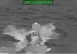 ΗΠΑ: Νέος βομβαρδισμός του στρατού εναντίον σκάφους στον Ειρηνικό – Δύο νεκροί