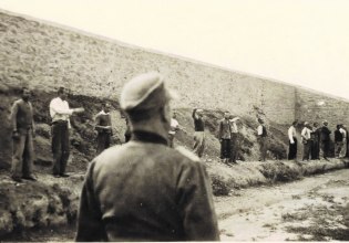 Ένα Σάββατο πρωί στην Καισαριανή – Εκεί που περπάτησαν και εκτελέστηκαν οι 200