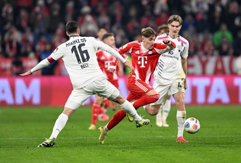 «Τα 100 εκατ. ευρώ δεν συγκινούν την Μπάγερν για τον Καρλ»