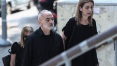 «Πρωτομηνιά Φλεβάρη κι ο Άλκης είναι εδώ…» – Συγκλονίζει η μητέρα του Άλκη Καμπανού (pic)