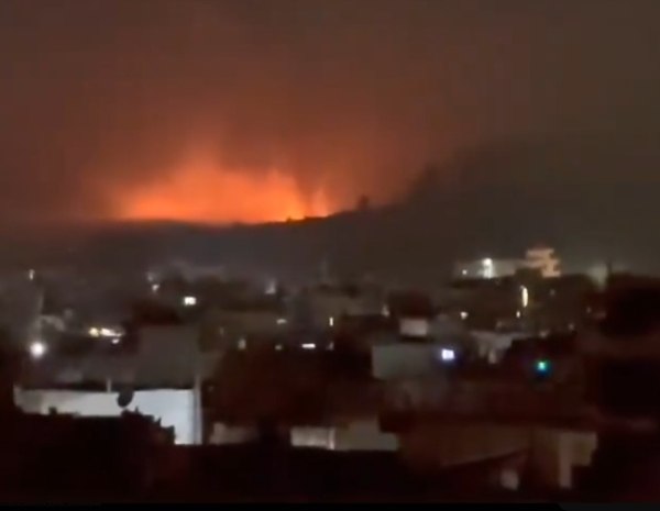 Πακιστάν – Αφγανιστάν: Η σύγκρουση παίρνει διαστάσεις πολέμου μετά τους βομβαρδισμούς στην Καμπούλ – Πάνω από 130 νεκροί