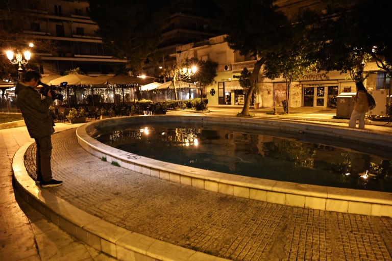 Καλλιθέα: Πώς χάθηκαν πολύτιμα λεπτά μέχρι να βρεθεί το παιδί μέσα στο σιντριβάνι