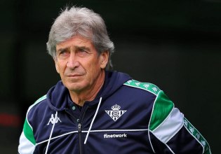 Πελεγκρίνι: «Μου αρέσει διαχειρίζομαι μια ομάδα που αγωνίζεται και στις τρεις διοργανώσεις»