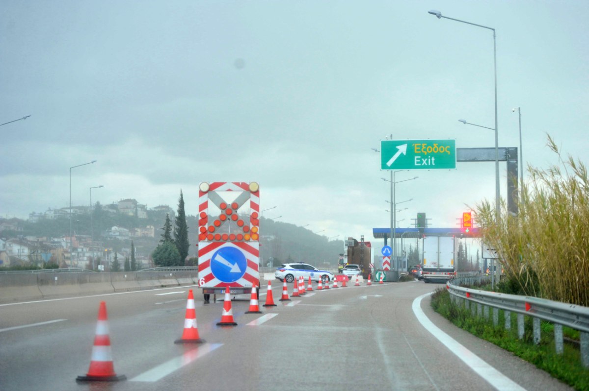 Ήπειρος: Πτώσεις βράχων και κατολισθήσεις στο οδικό δίκτυο – Κλειστή παραμένει η Ιόνια Οδός