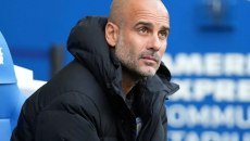 «Θες να δουλέψεις για μένα;» – Εντυπωσιάστηκε με ερώτηση δημοσιογράφου ο Γκουαρντιόλα (vid)