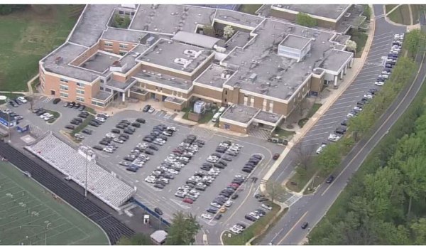 Πυροβολισμοί σε γυμνάσιο στις ΗΠΑ – Ένας τραυματίας