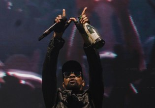 Rock & Roll Hall of Fame 2026: Wu-Tang Clan, Oasis, Τζεφ Μπάκλεϊ και Φιλ Κόλινς στη μάχη της ένταξης