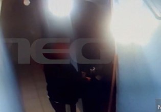 Κυψέλη: Συγκλονίζει η μητέρα της 25χρονης ΑμεΑ – «Ασελγούσε μπροστά στην αδερφή της»