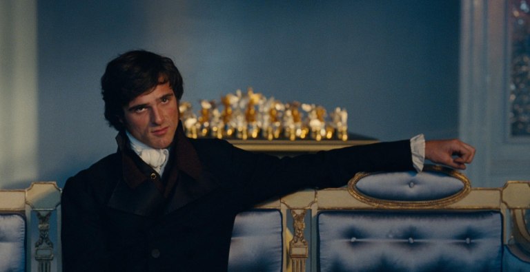 Ναρκισσιστής, παράφρων ή αφοσιωμένος εραστής; Το αίνιγμα του κοινωνικού παρία Χίθκλιφ στα «Ανεμοδαρμένα Ύψη»