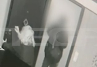 Βίντεο ντοκουμέντο από την Κυψέλη: Η στιγμή που ο 64χρονος μπαίνει στο σπίτι της 25χρονης με αναπηρία