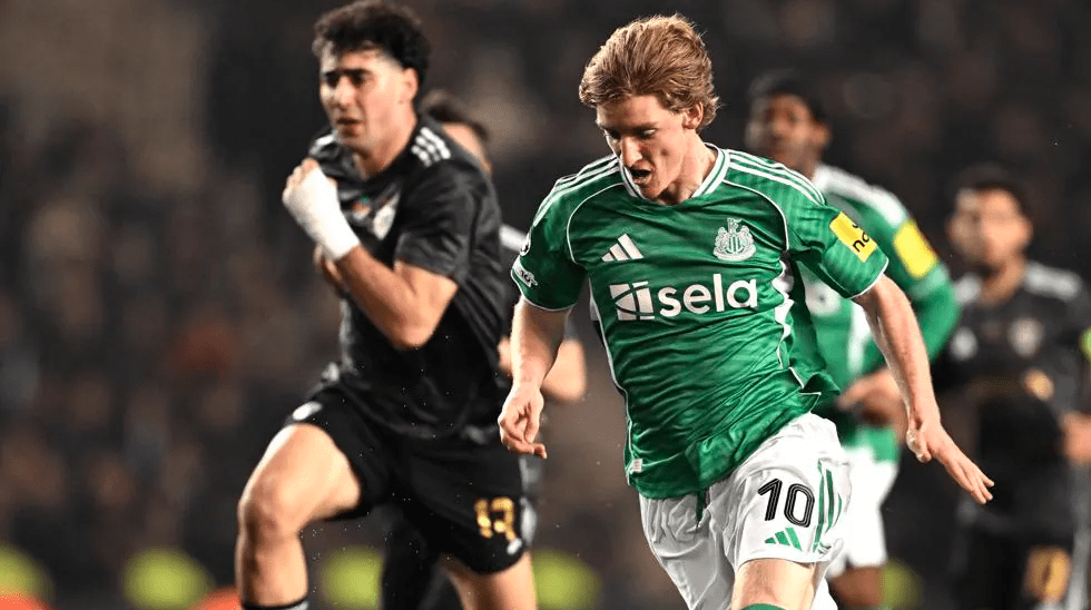 LIVE: Νιούκαστλ – Καραμπάγκ