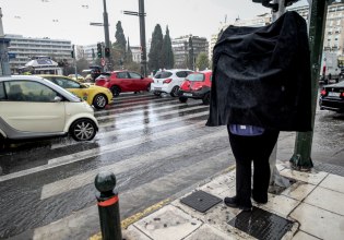 Κίνηση στους δρόμους: Η βροχή έφερε το χάος – Στο «κόκκινο» ο Κηφισός