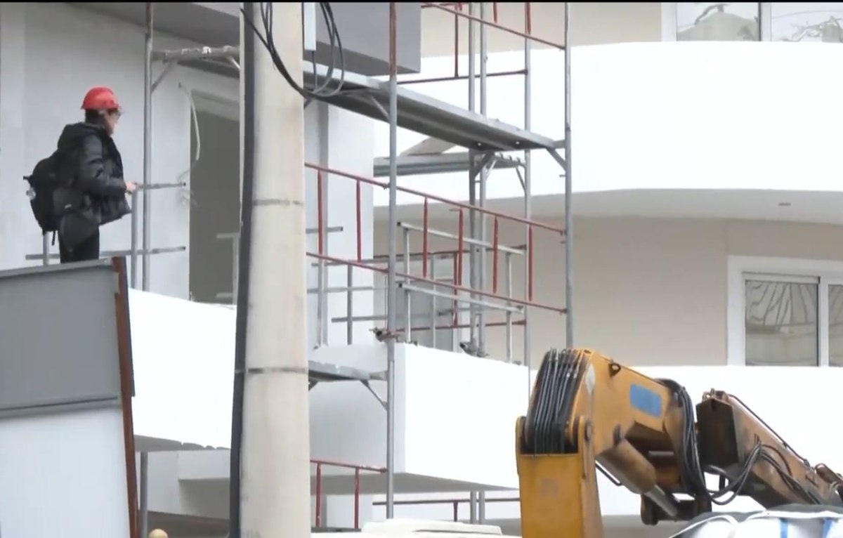 Βάρη: Πώς συνέβη η τραγωδία με δύο νεκρούς εργάτες από ηλεκτροπληξία – Η συγκλονιστική περιγραφή αυτόπτη μάρτυρα