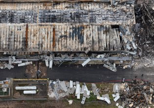Βιολάντα: «Υπήρχε μυρωδιά σαν γκάζι» – Πάνω από 25 εργαζόμενοι κατέθεσαν για επίμονη οσμή πριν την έκρηξη