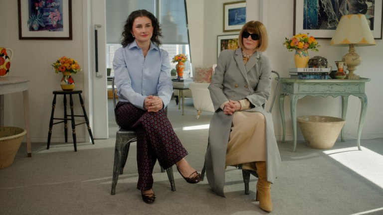 Υπάρχει πρόβλημα διαδοχής στη Vogue; Η νευρικότητα μεταξύ παλιάς διευθύντριας και της νέας προστατευόμενής της