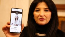 Η αλβανίδα «υπουργός ΑΙ» κατηγορείται ότι έκλεψε το πρόσωπο ηθοποιού – Μήνυση στην κυβέρνηση Ράμα