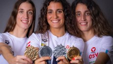 Καλλιτεχνική κολύμβηση: Οι τρίδυμες αδελφές Αλεξανδρή επιστρέφουν στην Ελλάδα μετά από 14 χρόνια στην Αυστρία