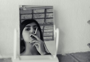 Τα κορίτσια 13-15 ετών πρωταθλήτριες του καπνίσματος στην Ευρώπη