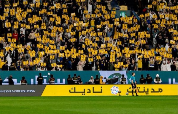 Ο Ρονάλντο συνέχισε την «απεργία» του και ο κόσμος της Αλ Νασρ τον στήριξε (pics)