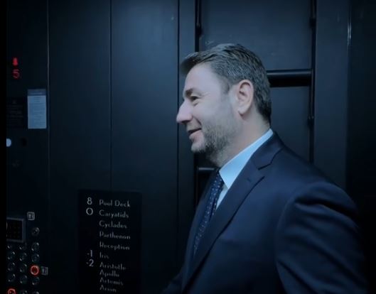 Νέο βίντεο Ανδρουλάκη στο TikTok: «Όλοι για την Αλλαγή»