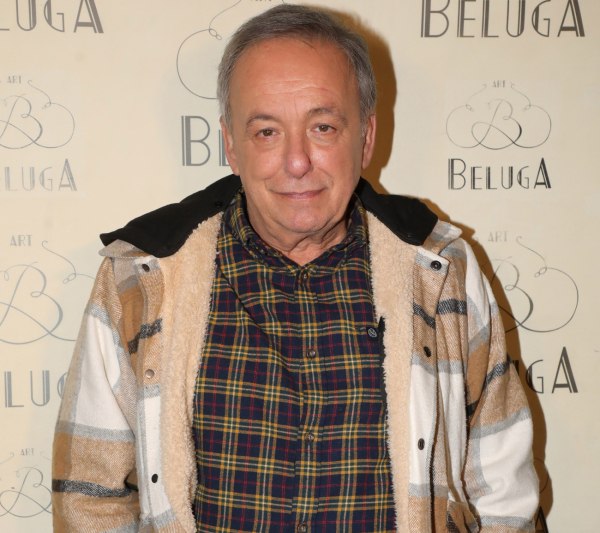 Ανδρέας Μικρούτσικος: «Όταν ο έρωτας της Ελένης Μενεγάκη ήταν κρυφός, τους κάλυπτα στο σπίτι μου»