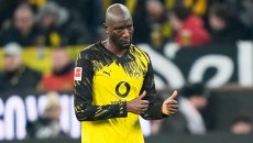 Βόλφσμπουργκ – Ντόρτμουντ 1-2: Μεγάλη νίκη για τους Βεστφαλούς, παρά το γκολ του Κουλιεράκη