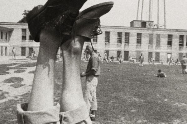 Απαγορευμένος, αποκαλυπτικός, αναντικατάστατος: Πέθανε ο Φρέντερικ Γουάιζμαν – Πέντε εμβληματικά ντοκιμαντέρ του