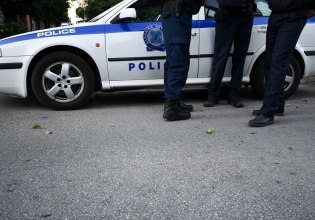 Άγρια συμπλοκή νεαρών στο κέντρο της Θεσσαλονίκης- Ένας τραυματίας και τρεις προσαγωγές