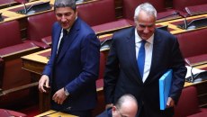 Σκάνδαλο ΟΠΕΚΕΠΕ: ΠΑΣΟΚ, ΣΥΡΙΖΑ, ΝΕΑΡ, και ΚΚΕ ζητούν Προκαταρκτική Επιτροπή για Βορίδη – Αυγενάκη