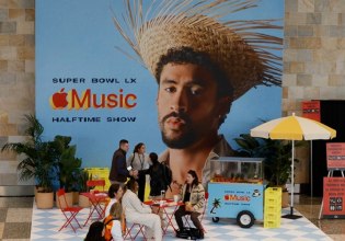 Πόσο «αξίζει» ο Bad Bunny;