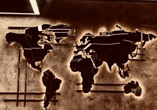 Το παγκόσμιο χρέος εκτοξεύτηκε σε επίπεδα ρεκόρ στα 348 τρισ. δολάρια