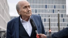 Μπλάτερ: «Η σχέση του Ινφαντίνο με τον Τραμπ μετατρέπει το ποδόσφαιρο σε πολιτική»