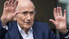 Μπλάτερ: «Η σχέση του Ινφαντίνο με τον Τραμπ μετατρέπει το ποδόσφαιρο σε πολιτική»