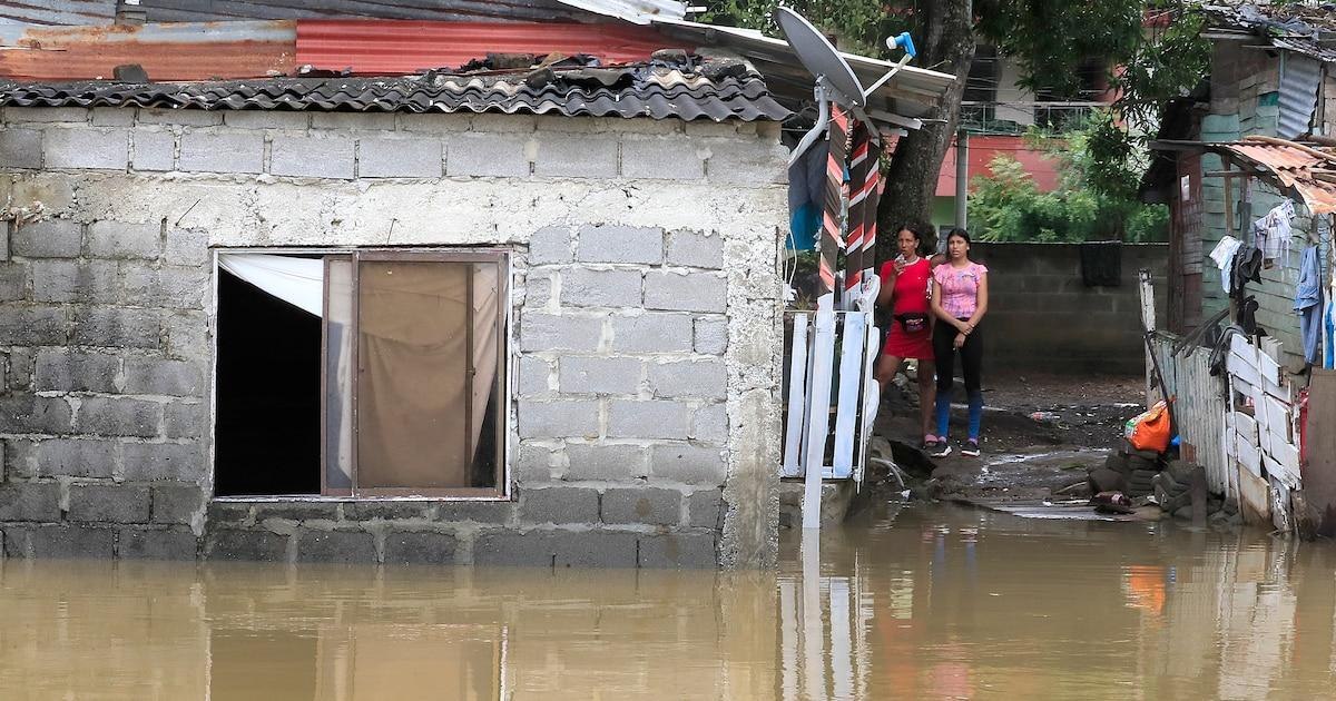 Κολομβία: Τουλάχιστον 13 νεκροί εξαιτίας ασυνήθιστων για αυτήν την εποχή ισχυρών βροχοπτώσεων