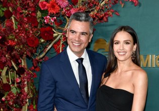 Τζέσικα Άλμπα – Κας Γουόρεν: Οριστικός χωρισμός – Ποιος αναλαμβάνει την επιμέλεια των παιδιών τους