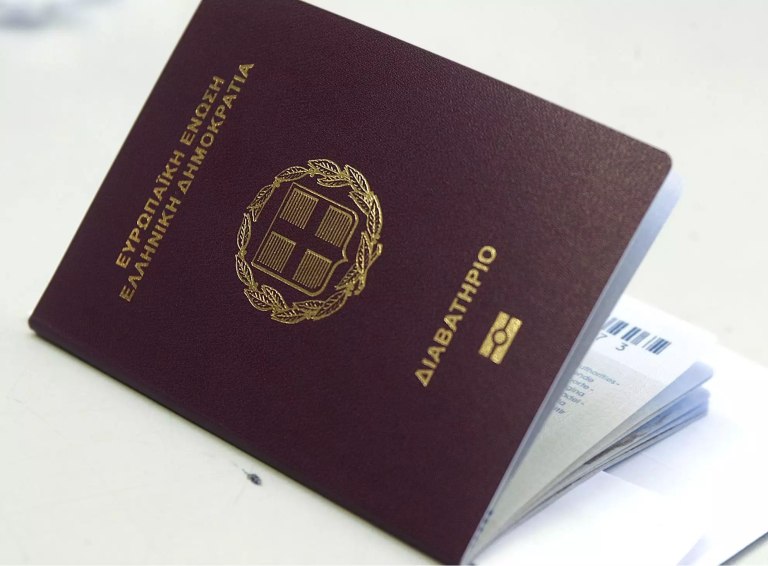 Εξάρθρωση κυκλώματος πλαστών εγγράφων στην Αττική – Πάνω από 230.000 ευρώ το παράνομο κέρδος