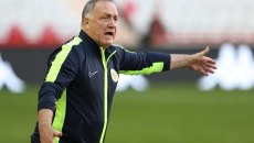 Ο Ντικ Άντβοκαατ παραιτήθηκε από την τεχνική ηγεσία του Κουρασάο κι έτσι δεν θα ξεπεράσει τον Ρεχάγκελ